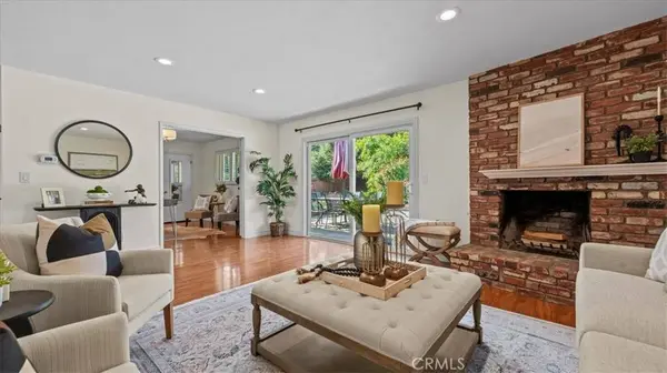 657 Aurora, Claremont, CA 91711