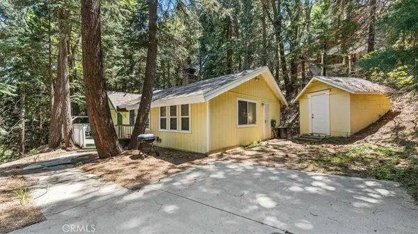 2254 Spring Oak DR, Running Springs, CA 92382
