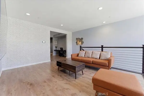8847 Jacaranda AVE #C, Montclair, CA 91763