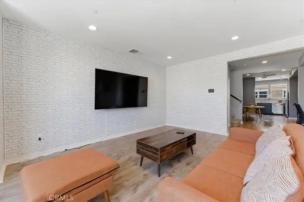 8847 Jacaranda AVE #C, Montclair, CA 91763