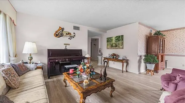 532 Chouinard CIR, Claremont, CA 91711