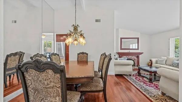 1380 W 14th ST, Upland, CA 91786