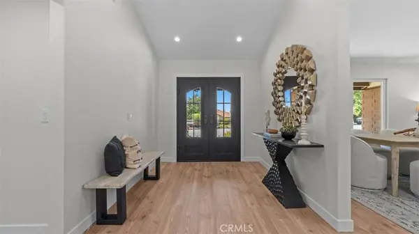 3310 N Mills AVE, Claremont, CA 91711