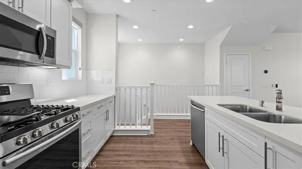 820 Highline WAY, Upland, CA 91784