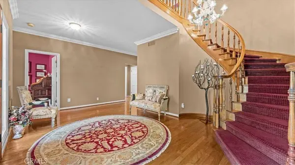 3727 Grand AVE, Claremont, CA 91711