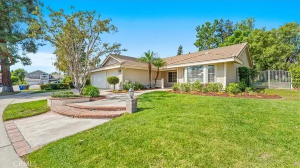 1519 Mansfield CT