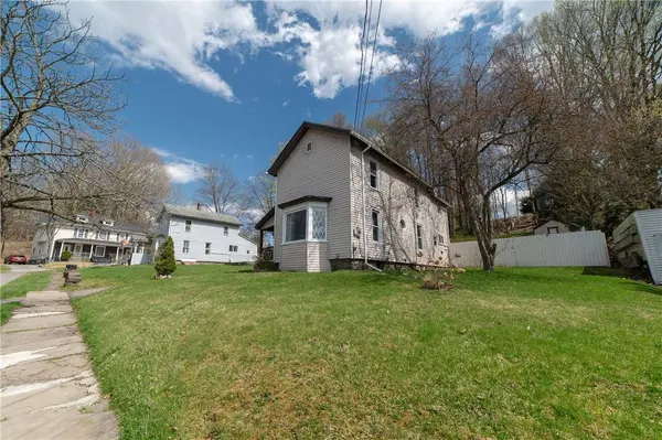 5 Chestnut ST, Sidney, NY 13838