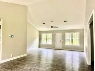 933 Azalea St, Blackshear, GA 31516