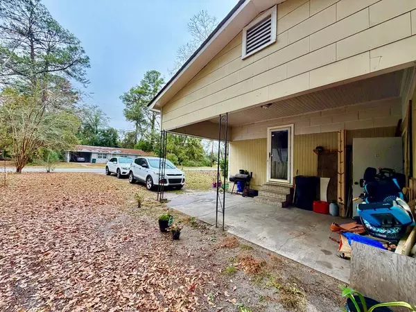 402 Berrien St, Nashville, GA 31639