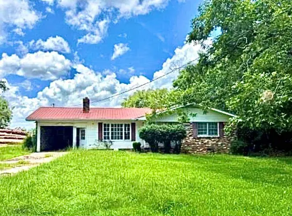 6681 State Hwy 152, Cobbtown, GA 30420