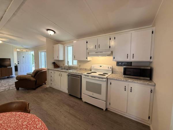 20 Brophy WAY #UNIT 2, Shady Cove, OR 97539