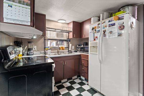 2395 Redwood AVE #43, Grants Pass, OR 97527