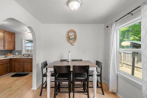 400 Peach ST, Medford, OR 97501