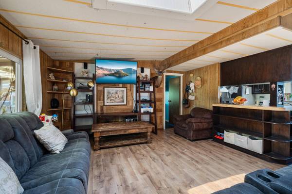 3600 Avenue G #SPC 5, White City, OR 97503