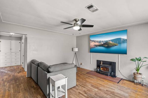 1217 Murray AVE, Medford, OR 97501