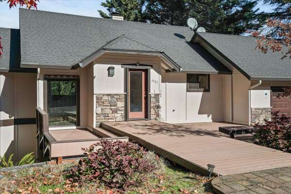 4427 San Juan DR, Medford, OR 97504