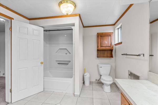 3364 Snowy Butte LN, Central Point, OR 97502