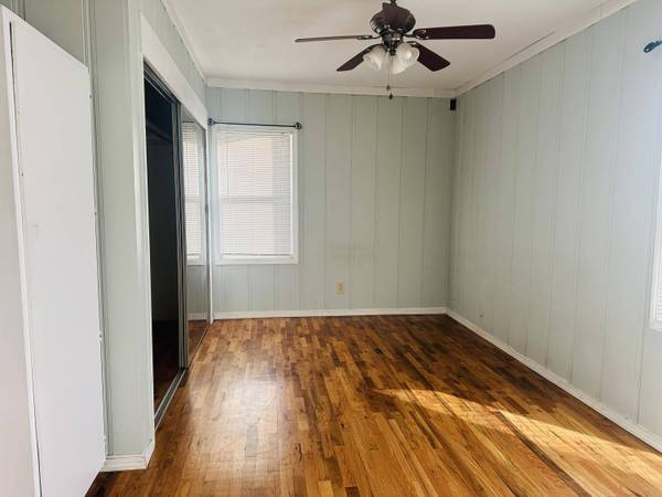 611 4th ST, Medford, OR 97501