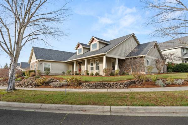 2161 Duncan DR, Medford, OR 97504