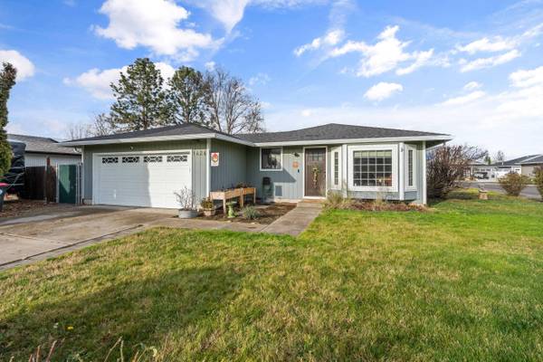 1426 Timothy ST, Central Point, OR 97502