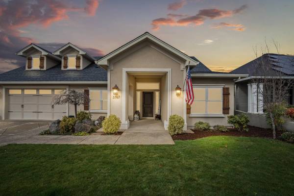 3767 Sunleaf AVE, Medford, OR 97504