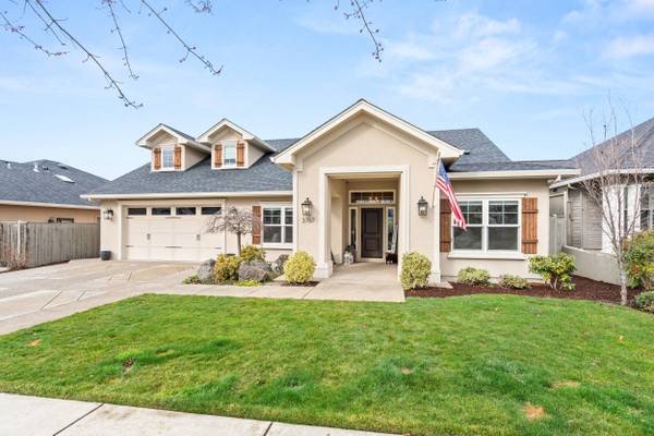 3767 Sunleaf AVE, Medford, OR 97504