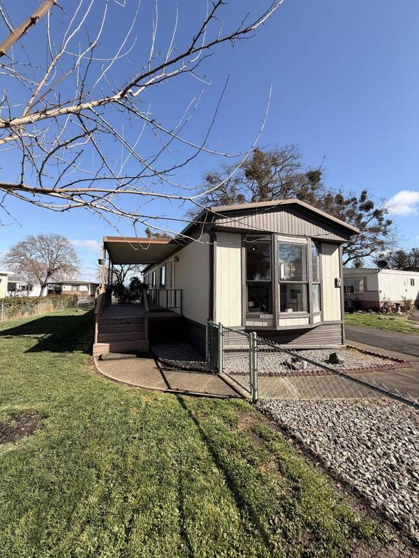 6850 Downing RD #SPC 7, Central Point, OR 97502