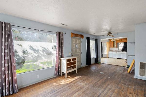 610 B ST, Grants Pass, OR 97526