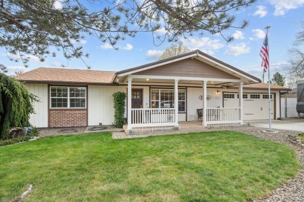 816 Voris AVE, Ashland, OR 97520