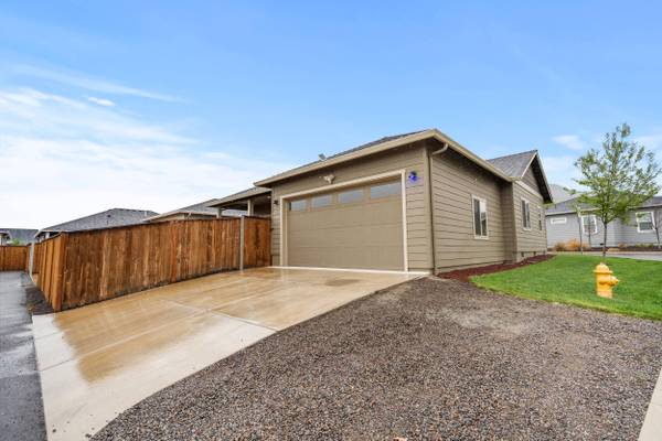 2569 Tiffin WAY, Medford, OR 97504