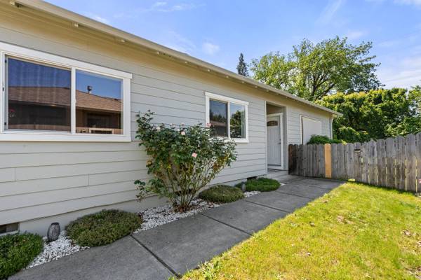 141 Alta LN, Central Point, OR 97502