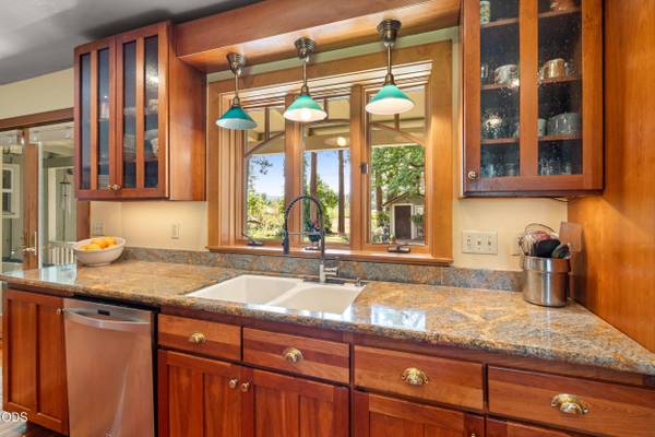 158 Renault AVE, Medford, OR 97501