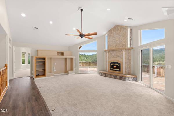 580 Ragsdale RD, Trail, OR 97541