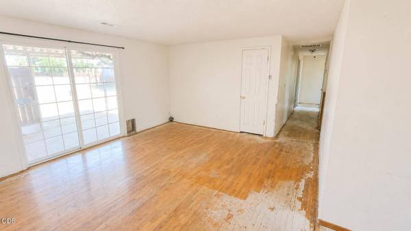 7875 Gladstone AVE, White City, OR 97503