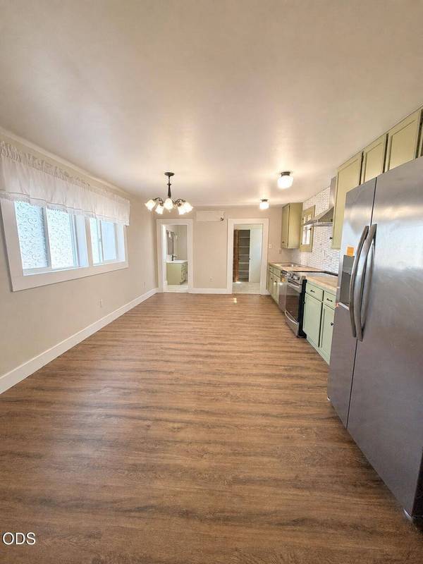316 8th ST, Grants Pass, OR 97526