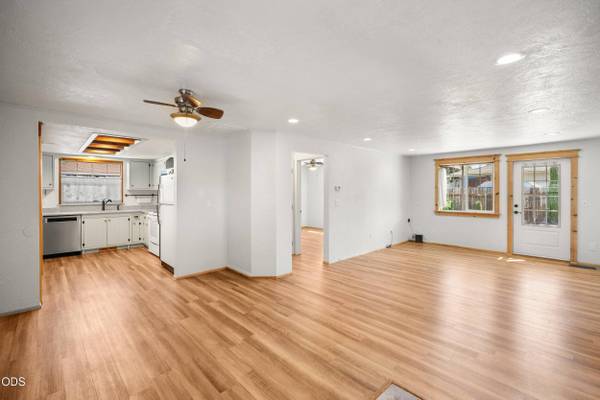 2671 Hadley CIR, White City, OR 97503
