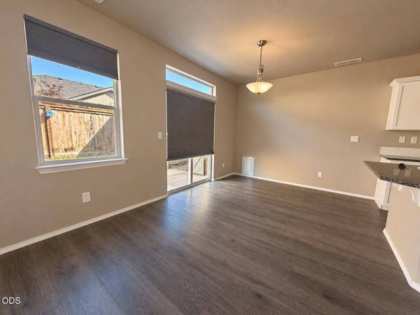 3523 Carlin DR, Medford, OR 97504