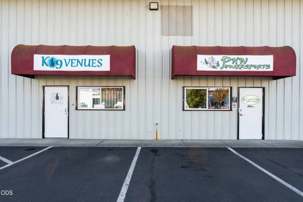 6026 Crater Lake AVE, Medford, OR 97502