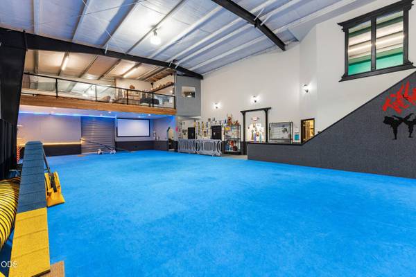 6026 Crater Lake AVE, Medford, OR 97502
