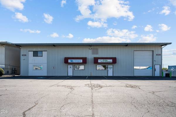 6026 Crater Lake AVE, Medford, OR 97502