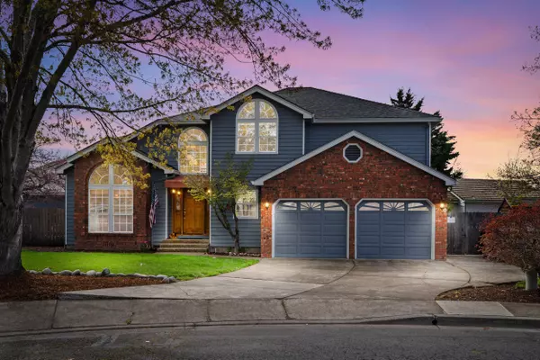 294 Tiffany AVE, Central Point, OR 97502