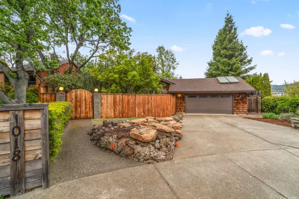 1018 Tamara CIR, Medford, OR 97504