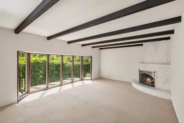 305 Groveland AVE, Medford, OR 97504