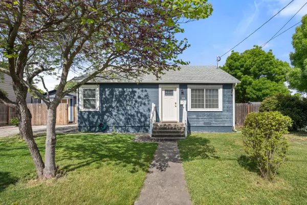 400 Peach ST, Medford, OR 97501