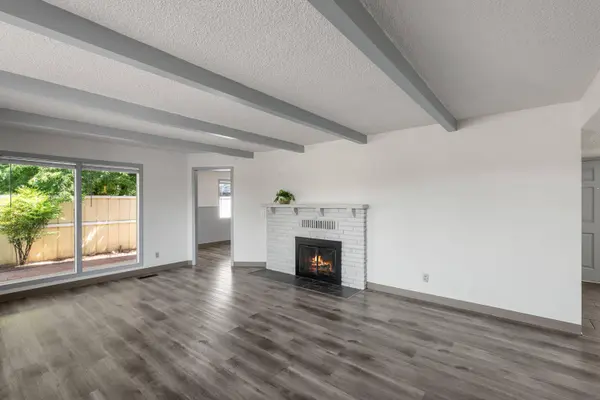 2457 Edgemont DR, Medford, OR 97504