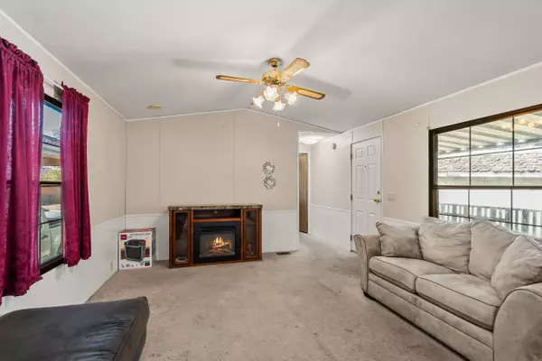 639 Darla Mae, Medford, OR 97501