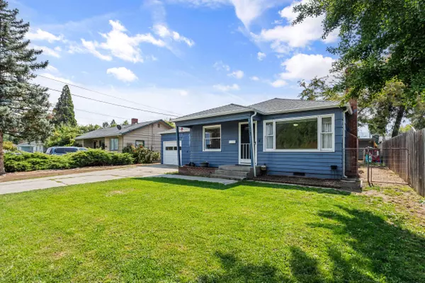 1217 Murray AVE, Medford, OR 97501