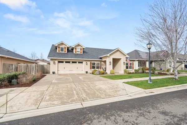 3767 Sunleaf AVE, Medford, OR 97504