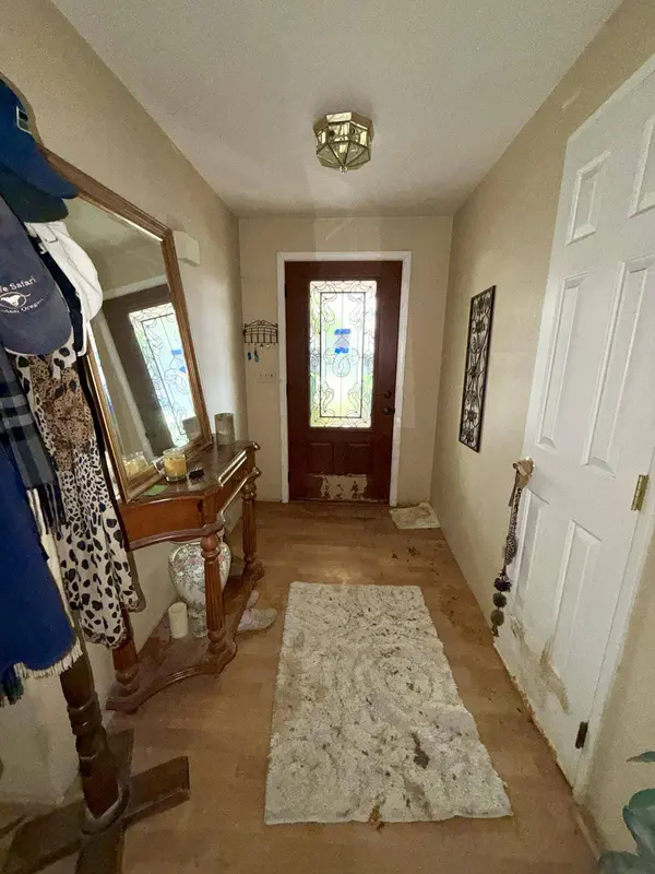 445 Midway RD, Medford, OR 97501