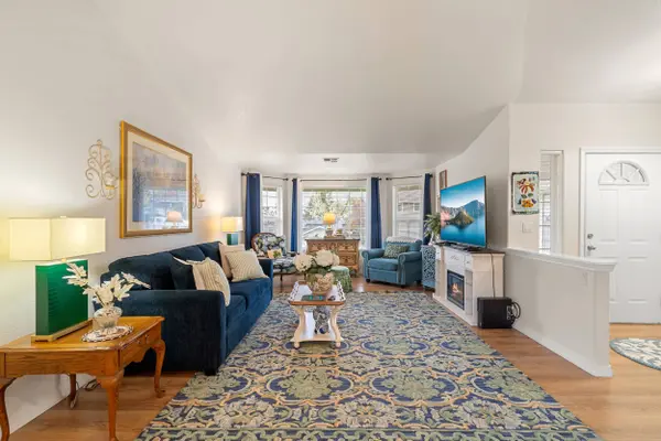 1515 Panoramic LOOP, Grants Pass, OR 97527